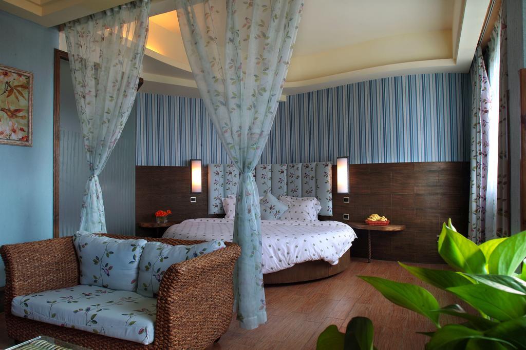 האיקו Forest City Resort Hotel חדר תמונה